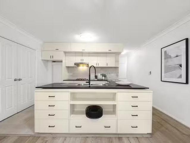 For Rent! 13/46 48 Old Pittwater Road, Brookvale, NSW 2100