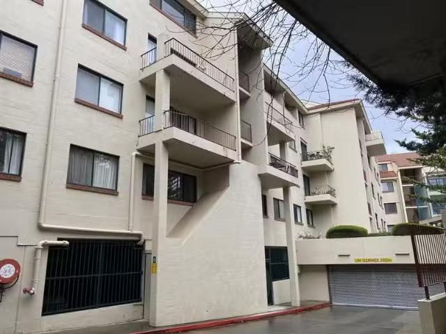 For Rent! 134/14 Boolee Street, Reid Apartment for rent Liste.
