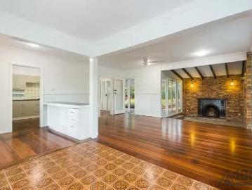Cozy 134 Bozzato Place, Kenmore, QLD 4069