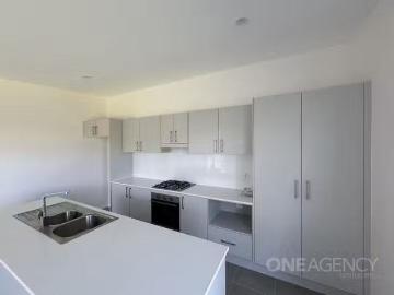 Cozy 1/34 Matchless Avenue, Goulburn, NSW 2580
