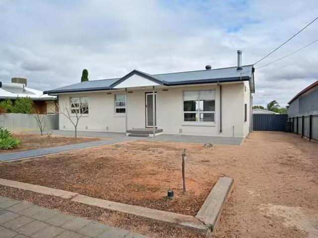 Just in! 17 Thelma Street, Port Augusta, SA 5700