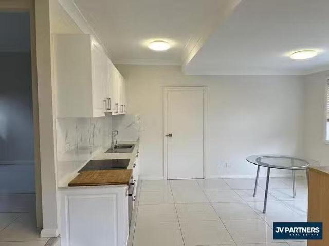 Cozy 17 Woniora Road, Hurstville, NSW 2220