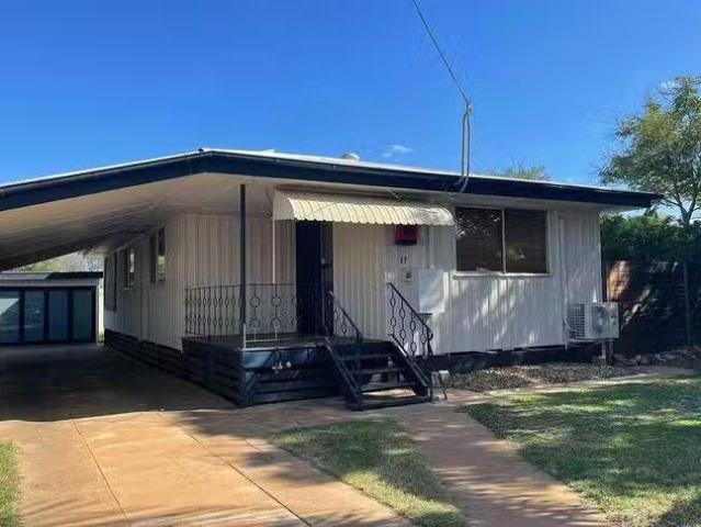 Charming 17 Emerald Street, Happy Valley, QLD 4825