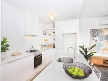 Unique 17 Grandvalley Drive, Keilor East Townhouse for rent L.