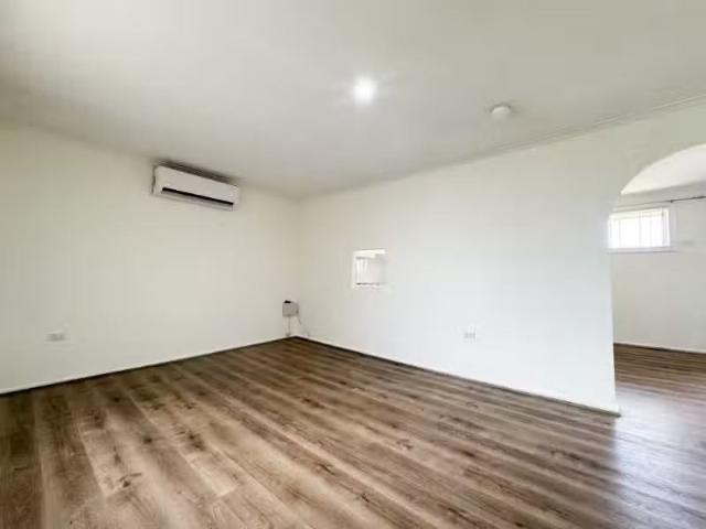 New 17 Selwyn Avenue, CAMBRIDGE GARDENS House for rent Listed.