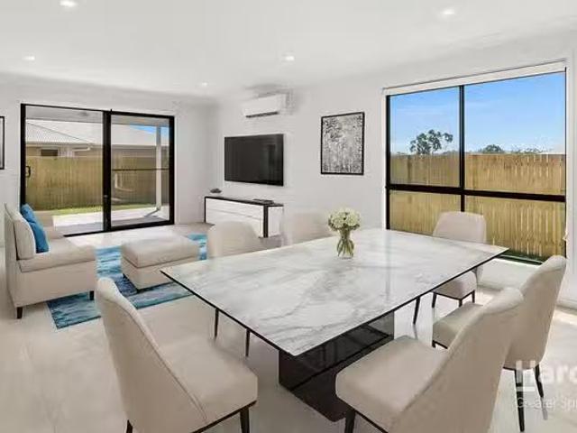 Nice 17A Tina Street, Redbank Plains, QLD 4301