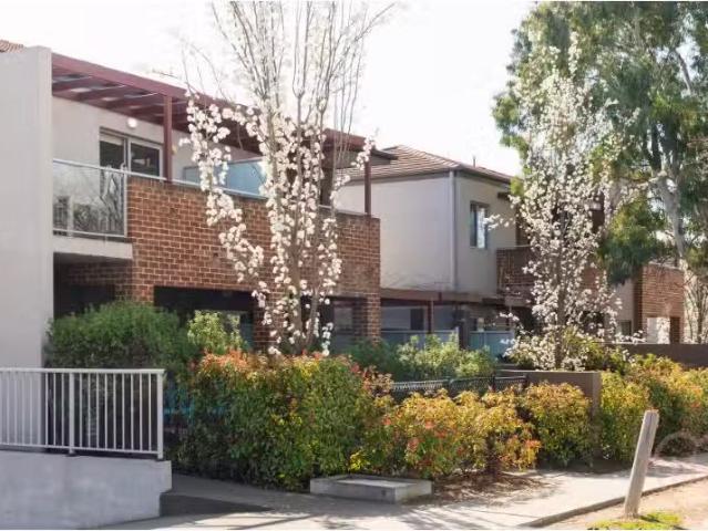 Rental! 14/11 13 Majura Avenue, partson Apartment for rent Li.