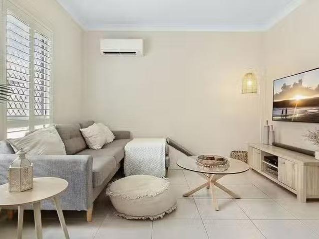 Cheap 14/26 Tick Street, Mount Gravatt East, QLD 4122