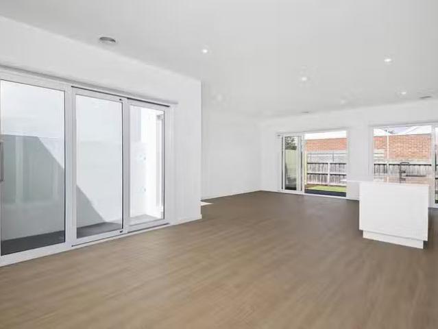 Rental! 142A Powell Street East, Ocean Grove, VIC 3226