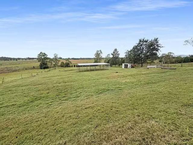 Deal! 1436 interactiontonville Road, Dobies Bight, NSW 2470