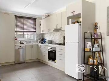 New 1/45 Glencoe Street, Kennington, VIC 3550