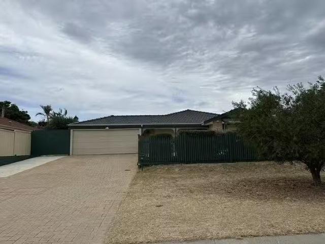Cozy 148 Baltimore Parade, Merriwa, WA 6030