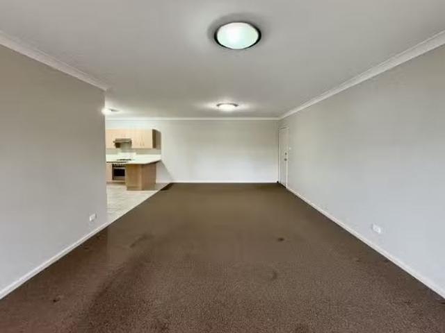 For Rent! 1/48 Smith Street, Charlestown Apartment for rent L.