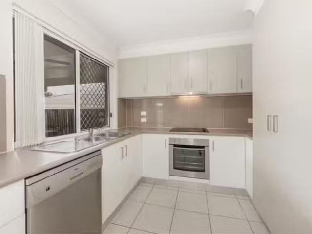 Rental! 14 Brindabella Close, Brassall, QLD 4305