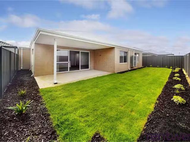 Charming 14 Ozone Road, Baldivis, WA 6171