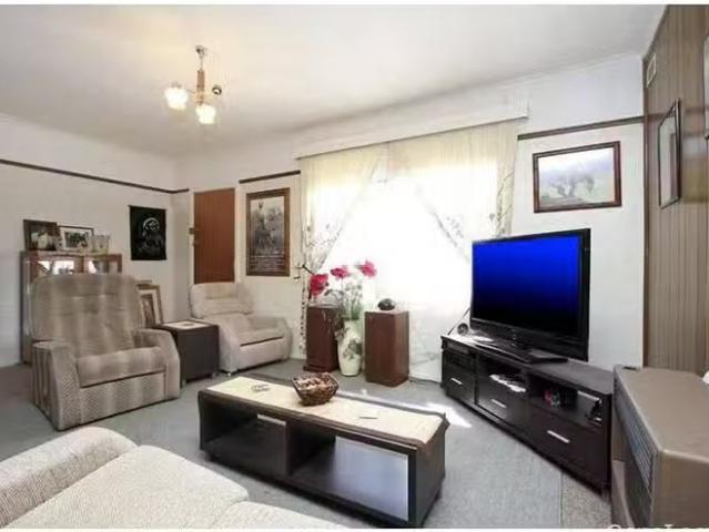 Nice 14 Pix Road, Davoren Park, SA 5113