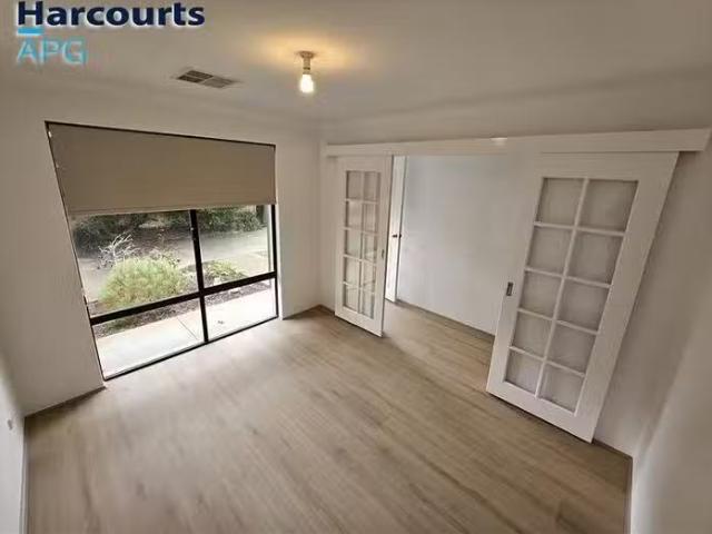 Just in! 14A Frankel Street, Carey Park, WA 6230