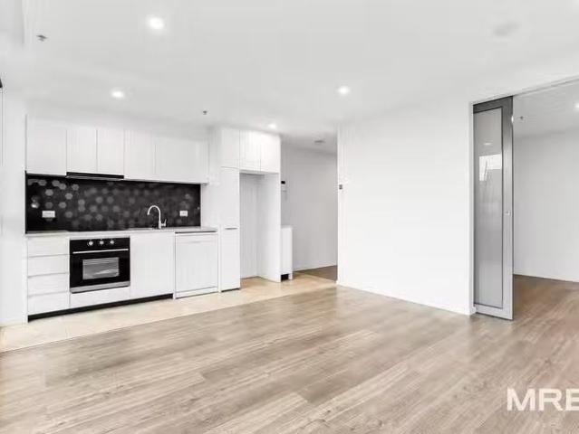 Unique 1510/8 Downie Street, Melbourne, VIC 3000