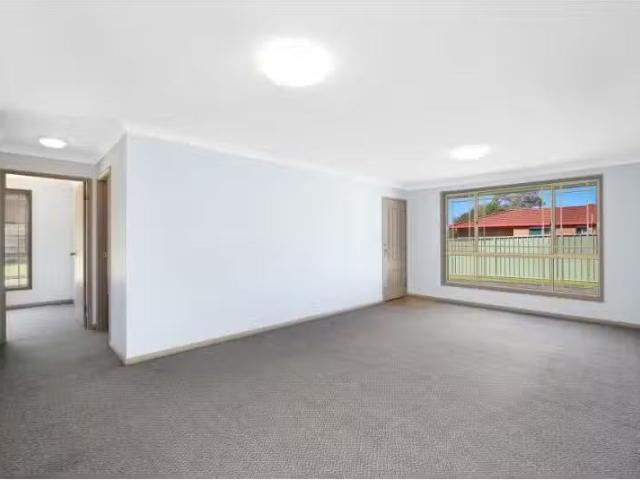 Just in! 1/51 Coolawin Circle, Narara House for rent Listed b.