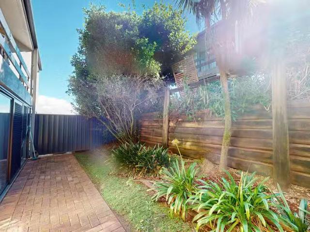 Cozy 15/2 Benjamin Street, Mount Lofty, QLD 4350