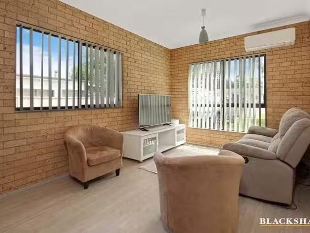 Deal! 1/53 Golf Links Drive, Batemans Bay, NSW 2536