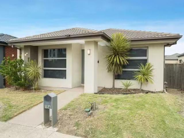 For Rent! 156 Saltwater Promenade, POINT COOK, VIC 3030 Hous.