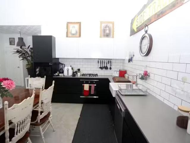 Rental! 156A Rickertt Road, Ransome QLD 4154