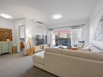 Charming 158/45 Catalano Street, Wright Apartment for rent Li.