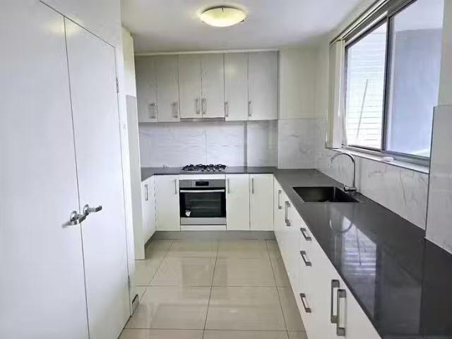 Cheap 15/84 Aurelia Street, Toongabbie, NSW 2146