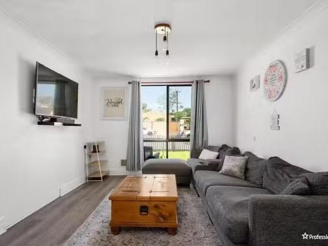 Just in! 15 Broadarrow Road, Kalgoorlie, WA 6430