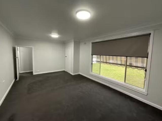 Unique 15 Facey Street, FORBES House for rent Listed by Britt.