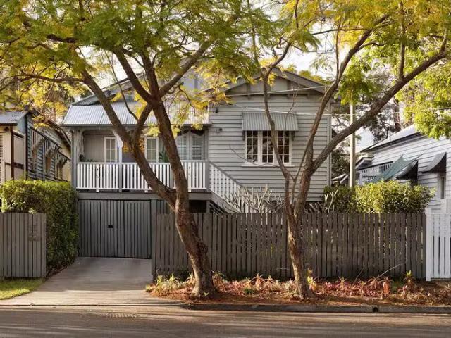 For Rent! 15 Grove Street, Albion, QLD 4010