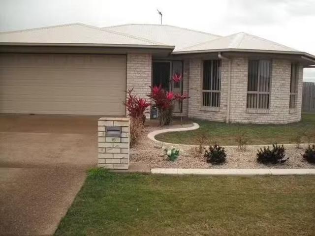 Cozy 15 Hopton Place, Bundaberg North, QLD 4670
