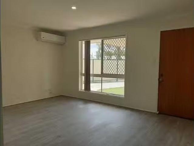Cozy 15 Jay Street, Marsden, QLD 4132