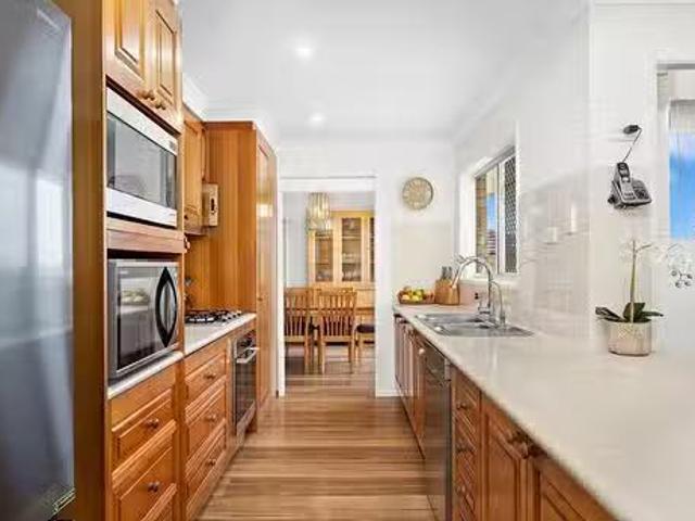 Cheap 15 Manhattan Avenue, Thornlands, QLD 4164