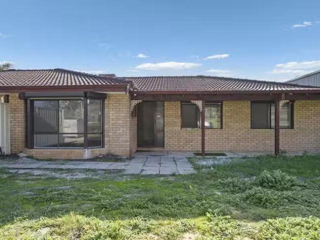 Just in! 15 Stone Street, Armadale, WA 6112