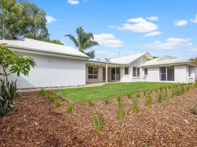 Cheap 15 Stardust Court, Sunrise Beach, QLD 4567