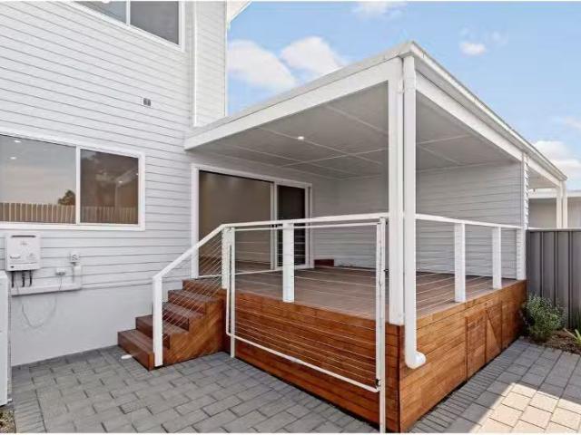 Charming 15A Prince Street, Waratah Townhouse for rent Listed.