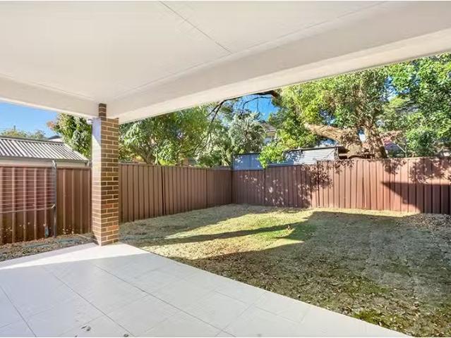 Unique 161A Robey Street, Maroubra House for rent Listed by F.
