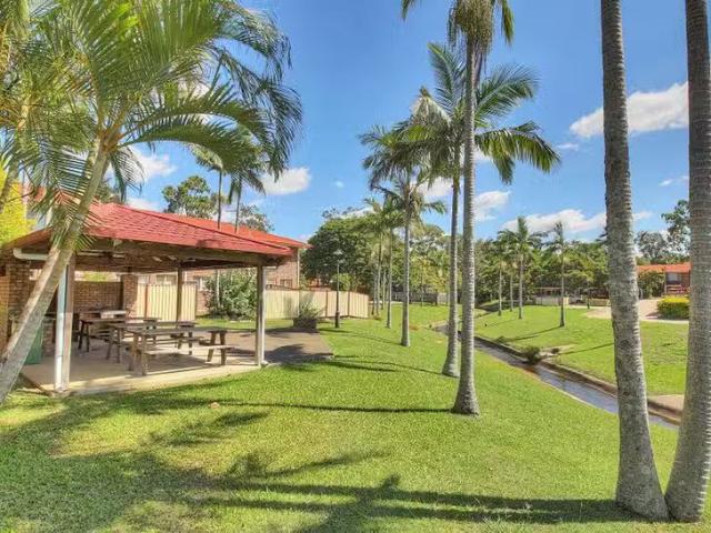Nice 16/3 Costata Street, Hillcrest, QLD 4118