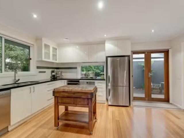 Nice 1/68 Shafer Road, Blackburn North VIC 3130 Unit For Lease