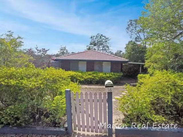 Cozy 16 Wanata Street, Sinnamon Park, QLD 4073