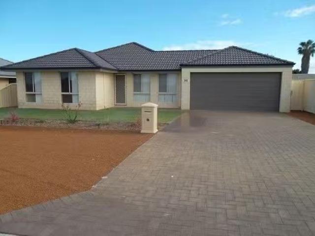 Just in! 16 Yarraman Road, Waggrakine, WA 6530
