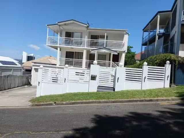 For Rent! 16 Campbell Street, Albion QLD 4010