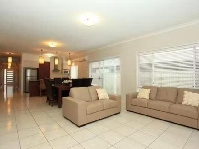 Cozy 16 Dunnart Street, North Lakes, QLD 4509