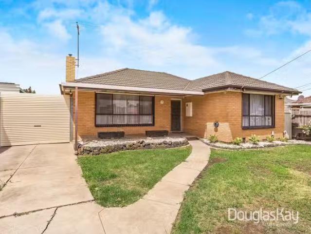 Nice 16 Heron Avenue, Sunshine North VIC 3020