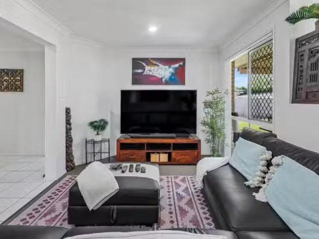 Cheap 16 Neumann Place, Leichhardt, QLD 4305