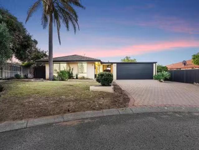 Just in! 16 Otter Mews, Merriwa, WA 6030