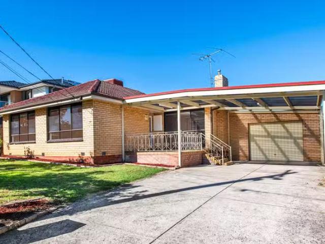 Rental! 16 Primula Street, Blackburn North VIC 3130