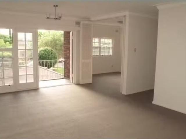 Cheap 17/11 17 Selwyn Street, Wollstonecraft Apartment for ren.